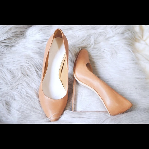 Maison Martin Margiela Shoes - SOLD ON EBAY Maison Martin Magiela x H&M Maison Martin Margiela Shoes - SOLD ON EBAY Maison Martin Magiela x H&M