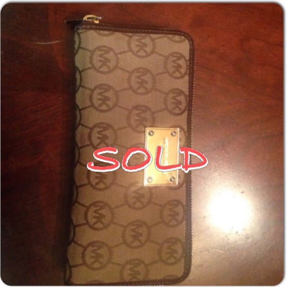 Authentic Michael Kors Wallet
