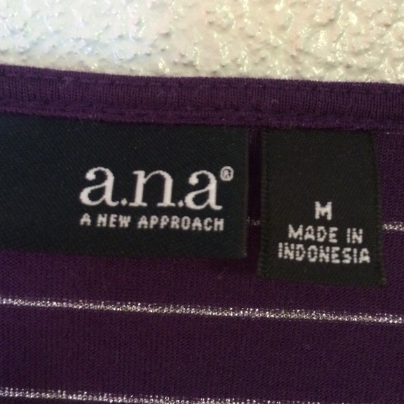 Long sleeves a.n.a plum top - Picture 2 of 3