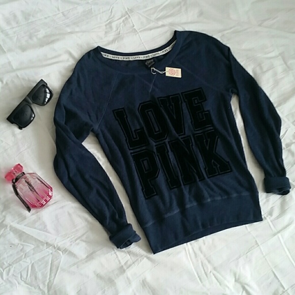 PINK Victoria's Secret Tops - 🆕 NWT VS PINK L♡VE PINK Crewneck Sweatshirt