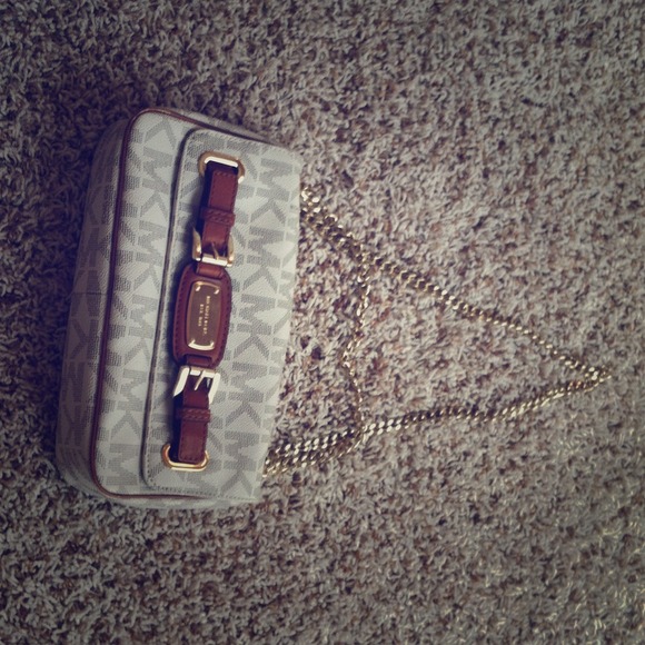 MK Michael Kors cross body purse