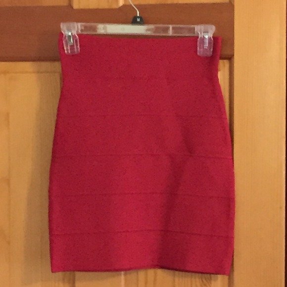 BCBG high waisted bandage skirt