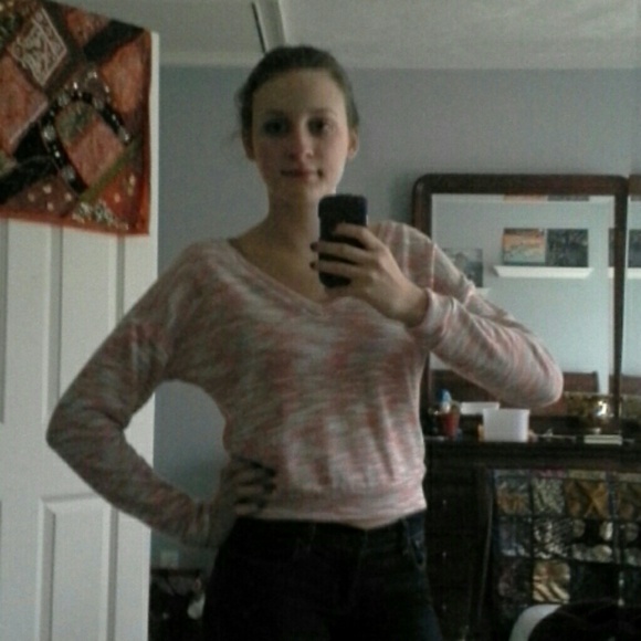 Multi colored sweatshirt/sweater