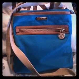 🔴HOLD🔴Michael Kors-Crossbody Purse