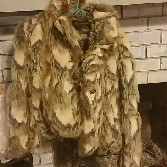 Reduced!!!!! Faux Fur Guess Jacket