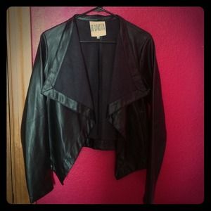 Black pleather light jacket