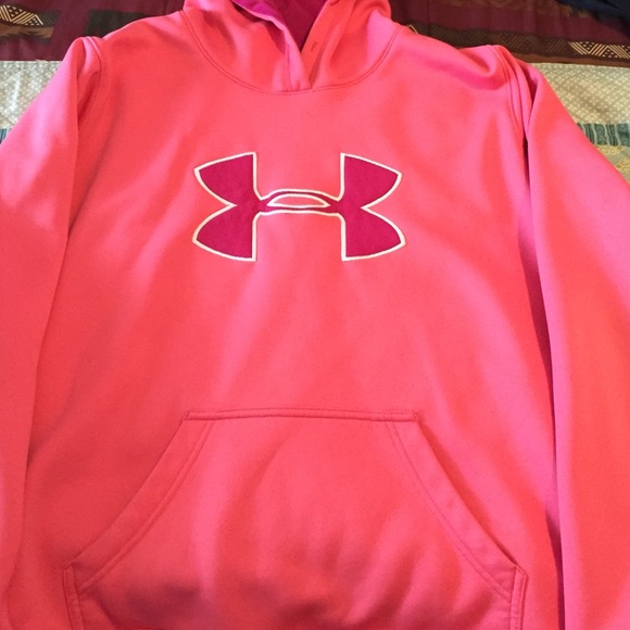 Under Armour Outerwear - Under Armour sweater. Pink/magenta. Size:xl