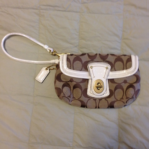 Authentic Coach wristlet