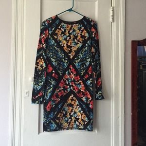 TOPSHOP DRESS long sleeve floral print.