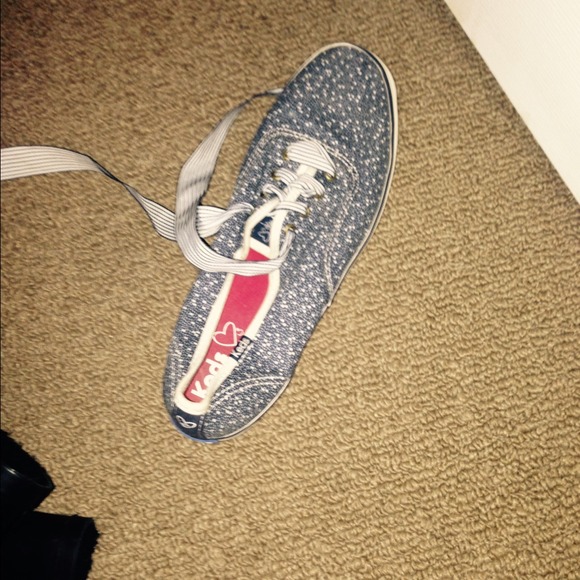 Seller photo, Poshmark
