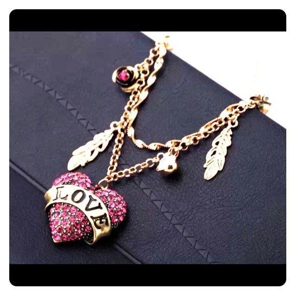 💎reduced💎Betsy Johnson layered necklace