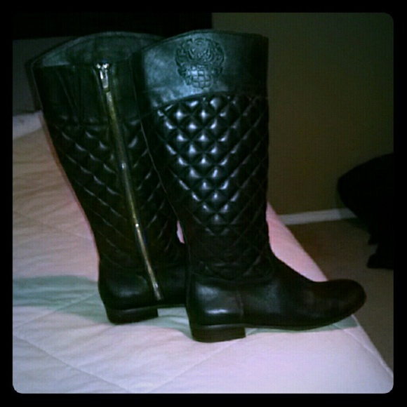 5$ off! (Orig price) VINCE CAMUTO "RAINER" boots