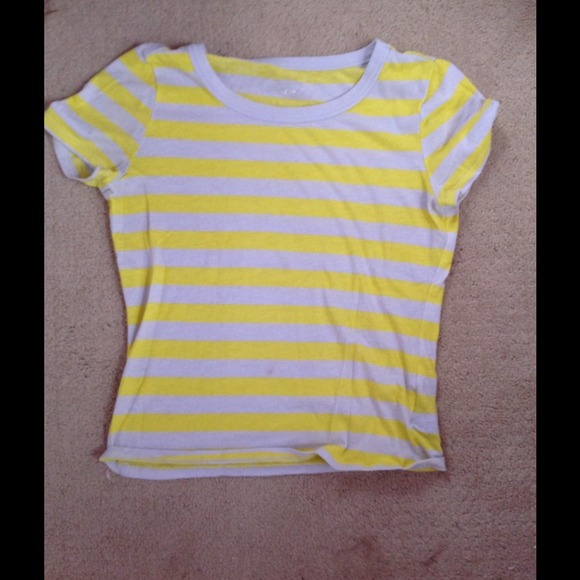 UO Tee shirt