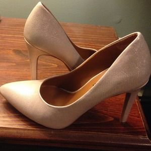 Champagne Pumps