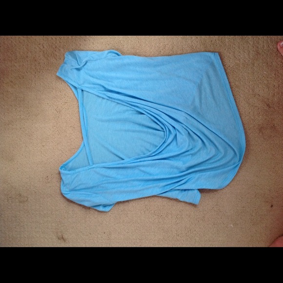 Drop back tee - Picture 2 of 2