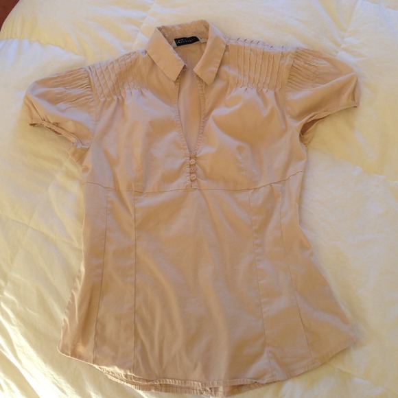 Zara woman short-sleeved dress top
