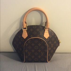 INSPIRED - Louis Vuitton Bag