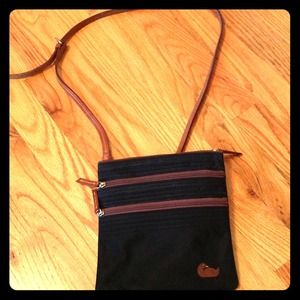 Black Dooney & Buorke cross body bag!