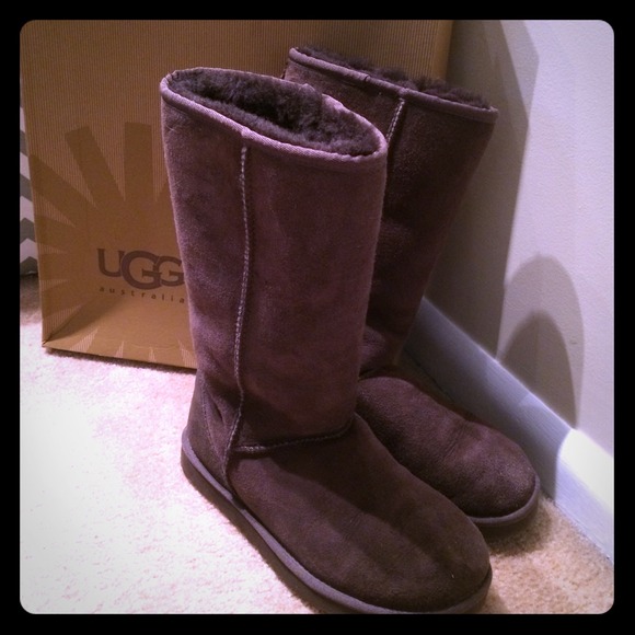 SOLD!! Ugg Boots (tall)