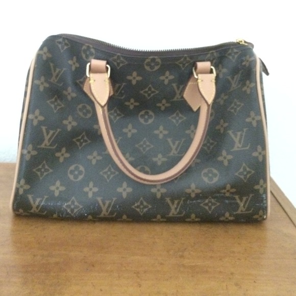 Faux Louis Vuitton Speedy