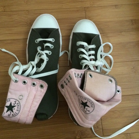 New pink and grey hightop converse