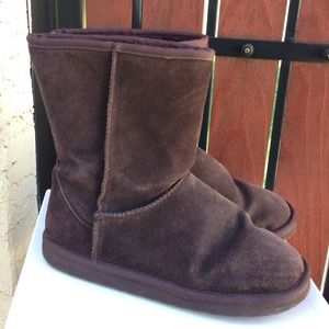 Dark brown Nine West boots