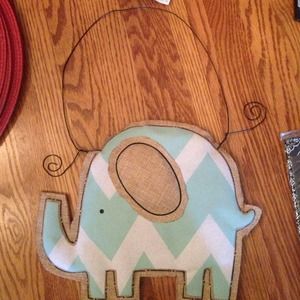 Decorative wall hanging