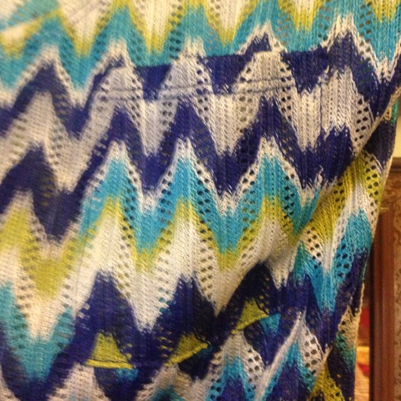 Patterned blouse - Picture 3 of 3