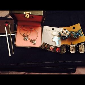 Juicy couture and love culture, Jesus bracelets