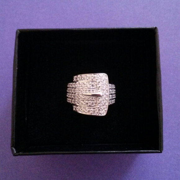 Sterling silver rhinestone buckle ring