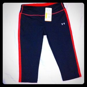 🚨REDUCED!🚨 Under Armour Running Capris
