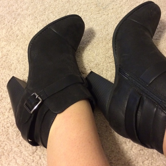 Black LC boots