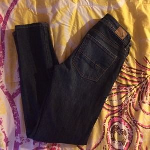 💋AEO Dark Wash Jeans💋