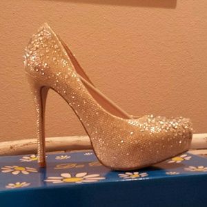 Gold Glitter Platform Heel