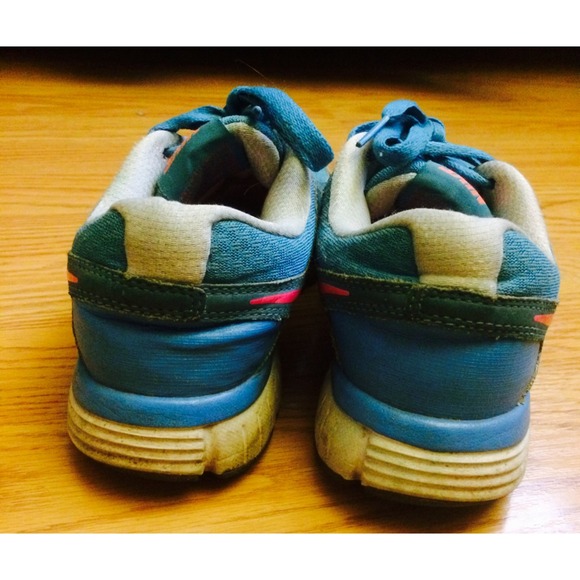 Nike running shoes - Picture 3 of 3