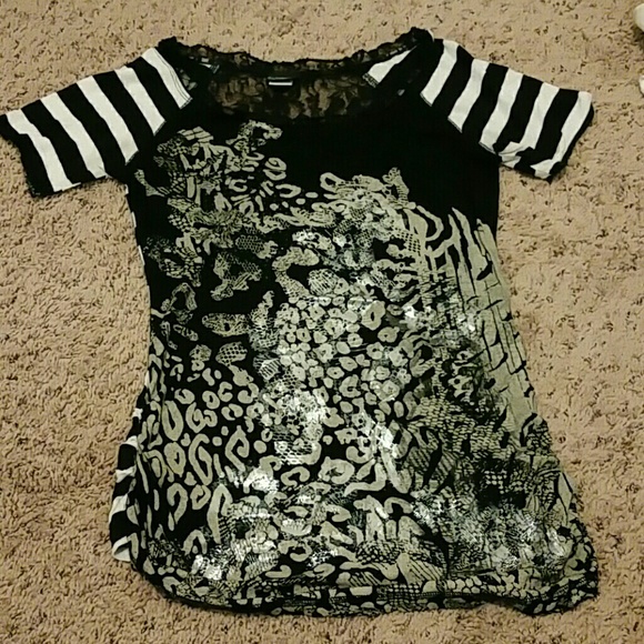 Day trip short sleeve shirt