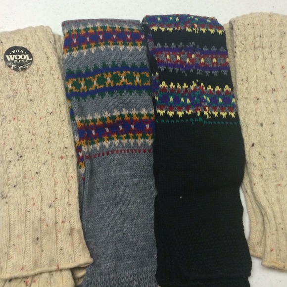 4 pairs of legwarmers for ynall
