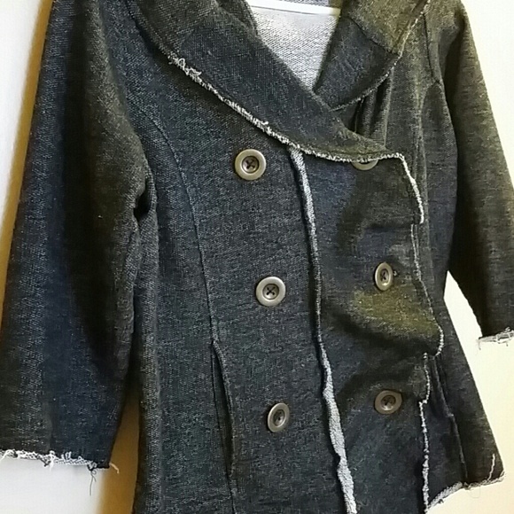 Cute denim looking jacket/Cardigan. Super stretchy & soft! - Picture 4 of 4