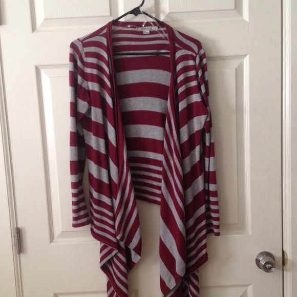 Sweater - cardigan