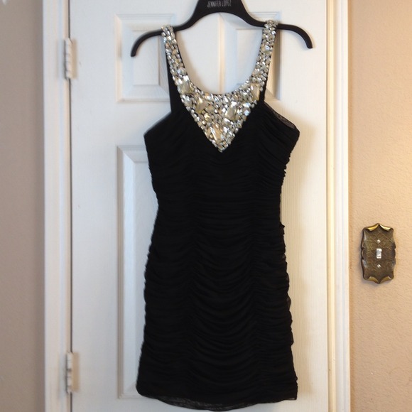 Black dress size 6