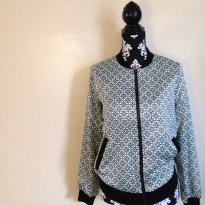 Patterned light jacket