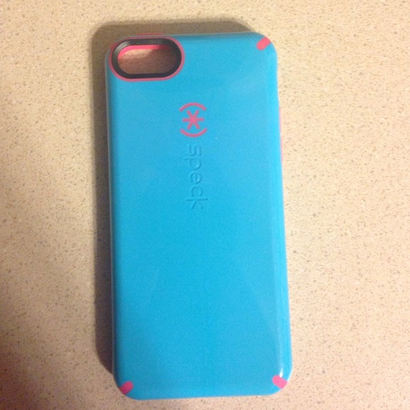 This is a Speck iPhone 5c case.