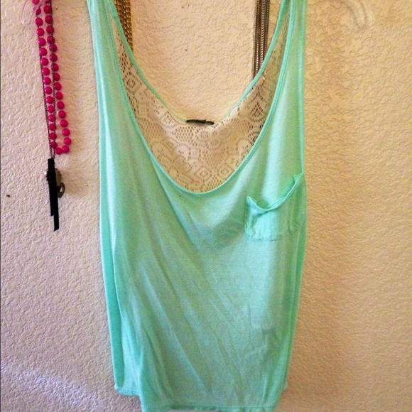 Loose mint green top!