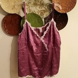 Old Navy Woman's Plus purple with white lace camis