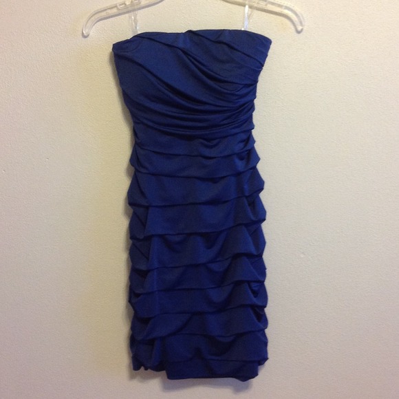 New Without Tags Navy Blue Ruffle Dress Medium!