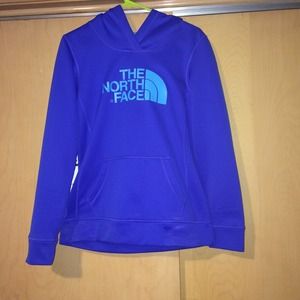 Women's Northface Sweatshirt