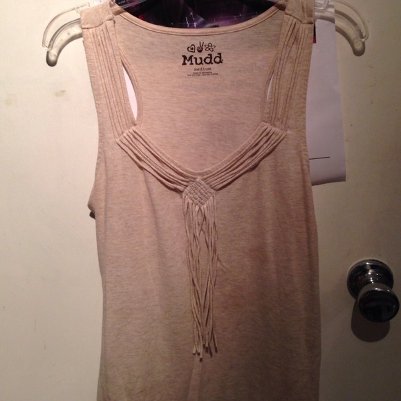 Nude colored top - Picture 3 of 4