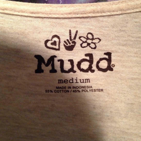 Nude colored top - Picture 4 of 4