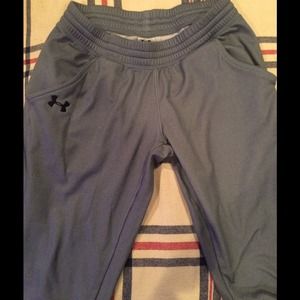 Under armor sweatpants size M