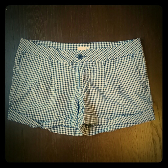 Black white checkered shorts